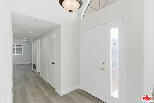 3531 Southview Court, Palmdale CA: https://media.crmls.org/mediaz/3de32b35-f9af-4bbb-a180-424ef06f5661.jpg