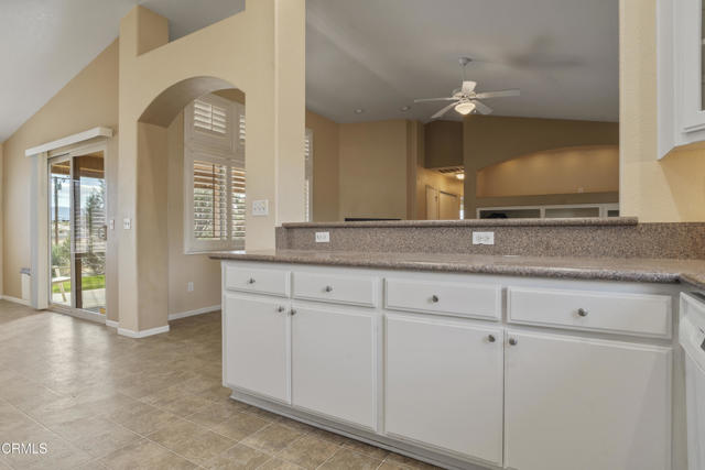 Detail Gallery Image 12 of 33 For 17355 La Junta St, Hesperia,  CA 92345 - 3 Beds | 2 Baths
