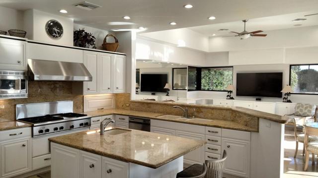 79465 Brookville, La Quinta CA: https://media.crmls.org/mediaz/3de3528b-4464-45f0-9377-986846c127df.jpg