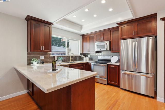 Image 13 of 59 For 34348 Atteridge Ct