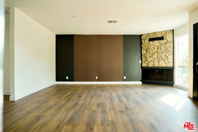 Image 10 of 55 For 960 Los Robles Avenue