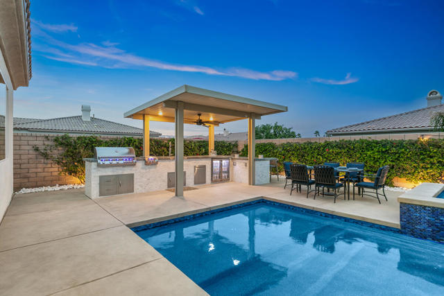 44830 Via Mirabel, La Quinta CA: https://media.crmls.org/mediaz/3de4f1eb-b8b0-4813-a537-caf86f1411e2.jpg