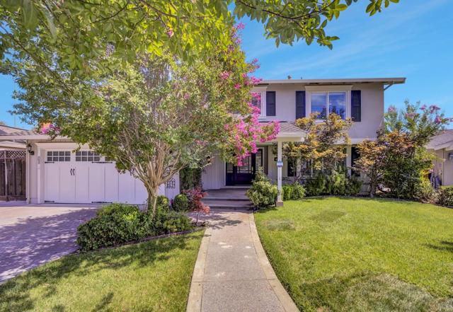 4563 Gatetree, Pleasanton CA: https://media.crmls.org/mediaz/3de54448-4659-4380-bdbc-234415cf5b25.jpg