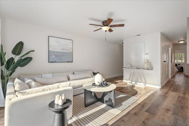 721 Buena Tierra Way, Oceanside CA: https://media.crmls.org/mediaz/3de5c504-33e2-4793-84b4-f8188f8f174a.jpg
