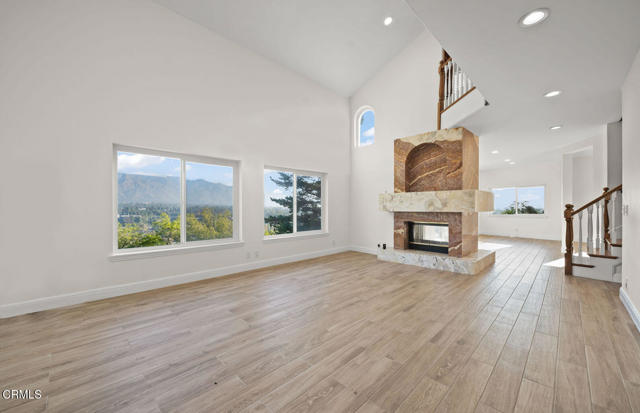 Detail Gallery Image 8 of 68 For 920 Glen Oaks Bld, Pasadena,  CA 91105 - 3 Beds | 3/1 Baths