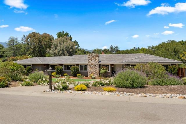 14139 Taos Drive, Saratoga CA: https://media.crmls.org/mediaz/3de7c22d-1955-4fc4-b50d-f936dc397326.jpg