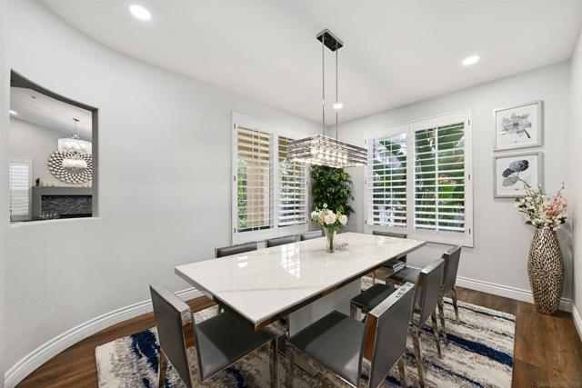 3140 Willow Creek Pl, Escondido CA: https://media.crmls.org/mediaz/3de86f3a-8044-4658-8249-d9b2629bfdb8.jpg