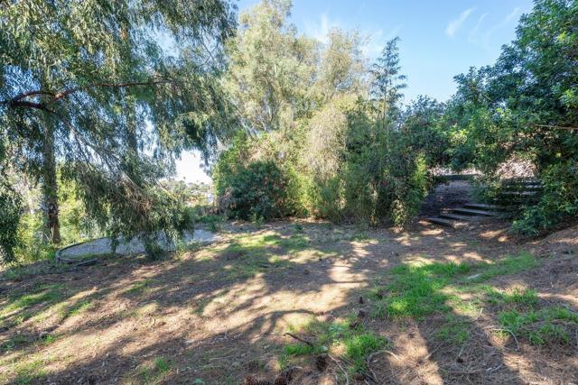 4975 Whipple Way, San Diego CA: https://media.crmls.org/mediaz/3de889c7-87be-4b16-bb7d-a99f0f4513d9.jpg