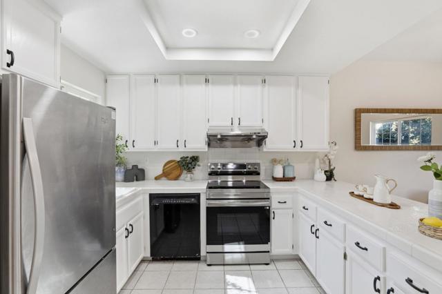 1273 Briarberry Court, San Jose CA: https://media.crmls.org/mediaz/3de8fde3-655e-4dee-87a2-839ea3c84d6d.jpg