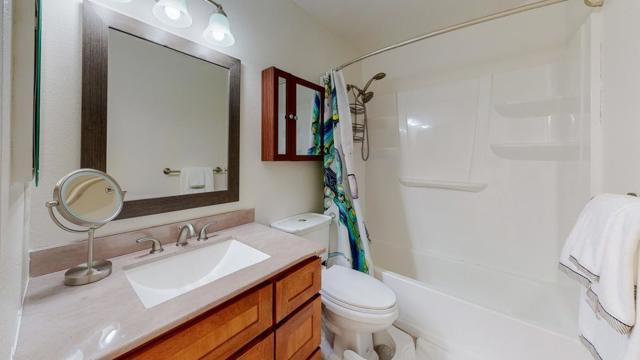 2 Morning Sun Court, Mountain View CA: https://media.crmls.org/mediaz/3de9f51a-4686-4a97-abea-e8d57d0f120d.jpg
