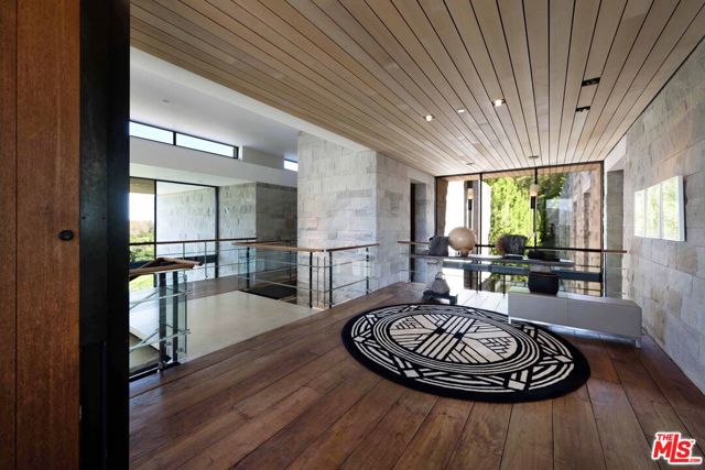 7596 Sonoma Mountain Road,  CA: https://media.crmls.org/mediaz/3dea1ae0-2f2c-440d-abee-716e945b2851.jpg