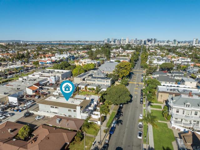 Detail Gallery Image 8 of 54 For 966 C Ave, Coronado,  CA 92118 - 2 Beds | 2 Baths