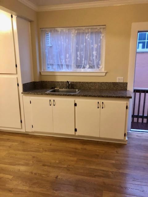 577579 Miller Avenue, South San Francisco CA: https://media.crmls.org/mediaz/3deb1364-5072-4328-8b87-d2f2737028ff.jpg