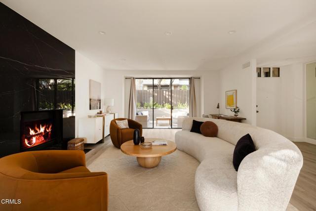 Detail Gallery Image 2 of 30 For 885 S Orange Grove Bld #23,  Pasadena,  CA 91105 - 2 Beds | 2 Baths