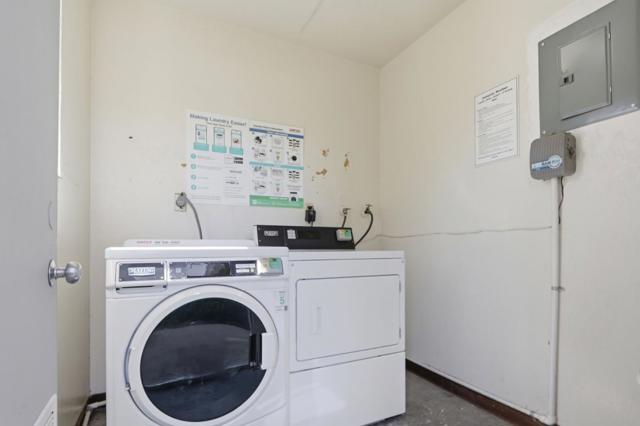 1085 Reed, Sunnyvale CA: https://media.crmls.org/mediaz/3ded8820-cfe9-434b-a41e-dddbc2ef9122.jpg