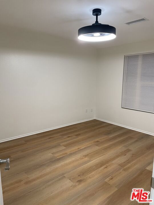 121 Cancion Way, Los Angeles CA: https://media.crmls.org/mediaz/3ded98cc-c615-48f0-aec9-e9bbbee25d56.jpg