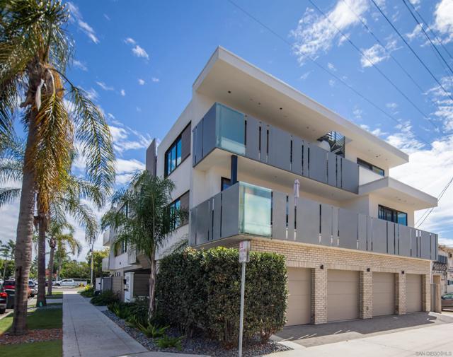 1014 5th St, Coronado CA: https://media.crmls.org/mediaz/3dedef18-8610-4c48-9cda-88e4e047c119.jpg