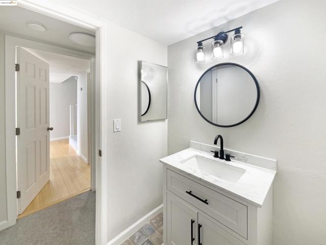883 Calle De Verde, San Jose CA: https://media.crmls.org/mediaz/3dee6885-7398-480c-b8da-3cc8e1fd549c.jpg