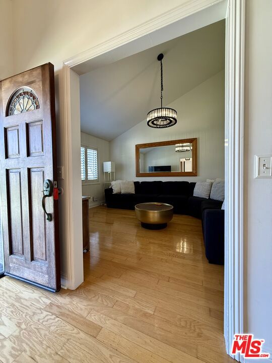 2008 Belmont Lane, Redondo Beach CA: https://media.crmls.org/mediaz/3deebbb3-0327-450f-a741-c372dee96e46.jpg
