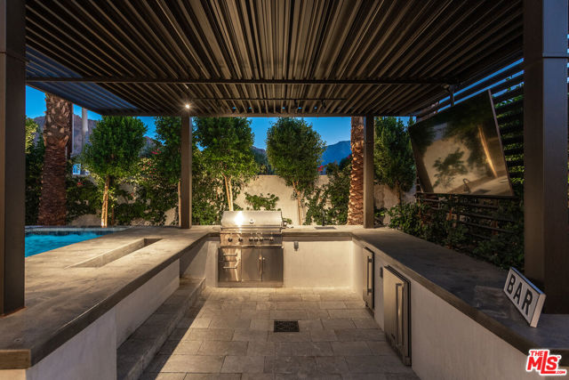 78155 Calle Cadiz, La Quinta CA: https://media.crmls.org/mediaz/3deee748-ccdf-4dca-b836-89ec4aa9c540.jpg