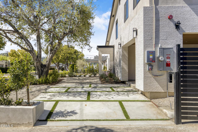 Detail Gallery Image 21 of 32 For 611 W Claremont St, Pasadena,  CA  - 3 Beds | 3 Baths