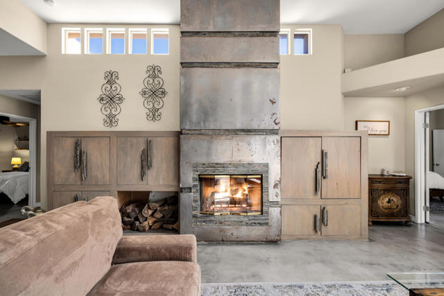 54175 Avenida Madero, La Quinta CA: https://media.crmls.org/mediaz/3def3d7f-4ee6-4335-9863-e0ea41a830a5.jpg