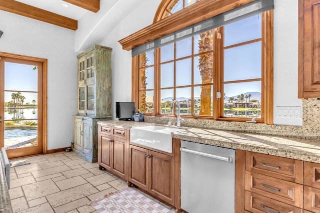 Image 8 of 56 For 83073 Shore Drive