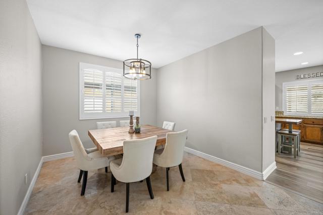 Image 6 of 47 For 13615 Braeswood
