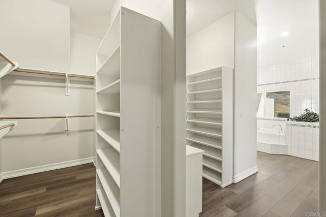 Detail Gallery Image 42 of 56 For 6802 Pakama Ln, Vista,  CA 92084 - 4 Beds | 4 Baths