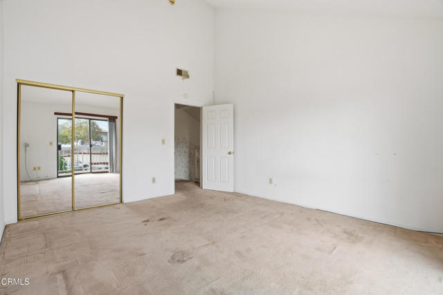 823 Earlham Street, Pasadena CA: https://media.crmls.org/mediaz/3df259cf-ed4e-4881-aa75-454c61c870a5.jpg