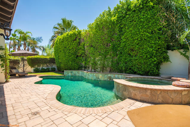 51865 Via Bendita, La Quinta CA: https://media.crmls.org/mediaz/3df2a34e-17cc-4994-95d3-9fa9985948f5.jpg