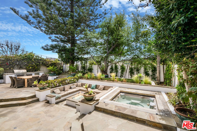 1028 9th Street, Manhattan Beach, California 90266, 5 Bedrooms Bedrooms, ,5 BathroomsBathrooms,Residential,Sold,9th,25532263