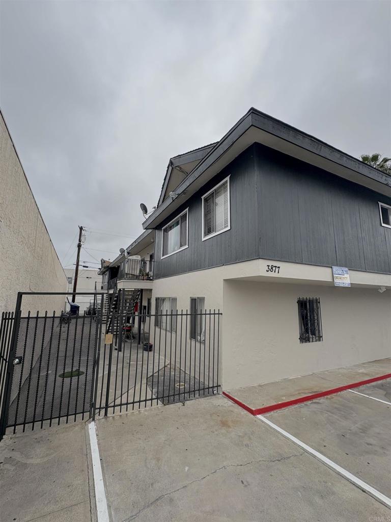 3877 Menlo Avenue - photo 3