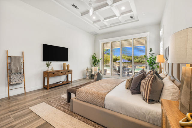 81350 Merv Griffin Way, La Quinta CA: https://media.crmls.org/mediaz/3df48a26-0c7d-4d56-9fdb-1958695c9e53.jpg