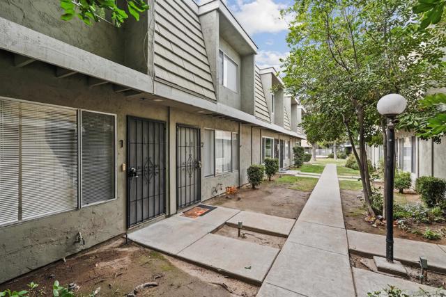 166 N 1st st, El Cajon CA: https://media.crmls.org/mediaz/3df4d040-df0a-4dda-9eb0-2785d435d670.jpg