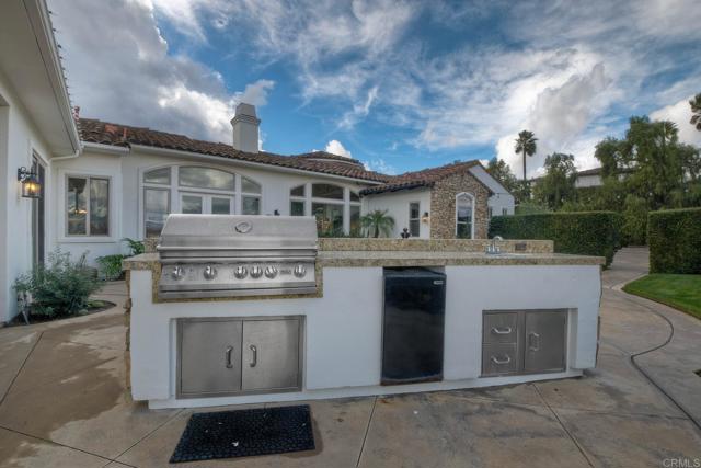 Detail Gallery Image 41 of 72 For 2644 Dos Lomas, Fallbrook,  CA 92028 - 4 Beds | 5/1 Baths