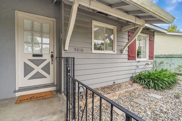 5010 Rio Vista Avenue, San Jose CA: https://media.crmls.org/mediaz/3df530d4-db26-4d6e-a082-e9226641beec.jpg