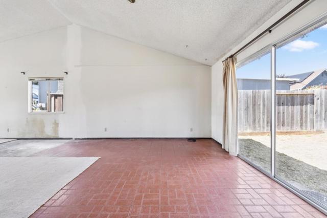 200 Bridgeport Drive, Half Moon Bay CA: https://media.crmls.org/mediaz/3df748a2-e79f-49af-b1f0-776d7bc6a5b1.jpg