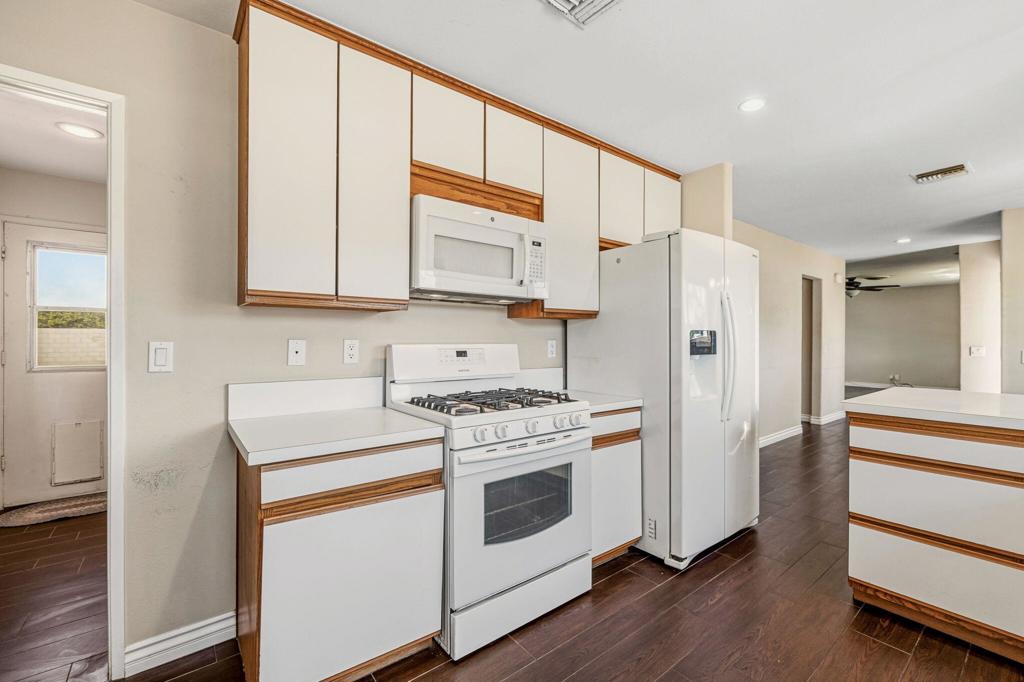 MLS #219137219DA image #13