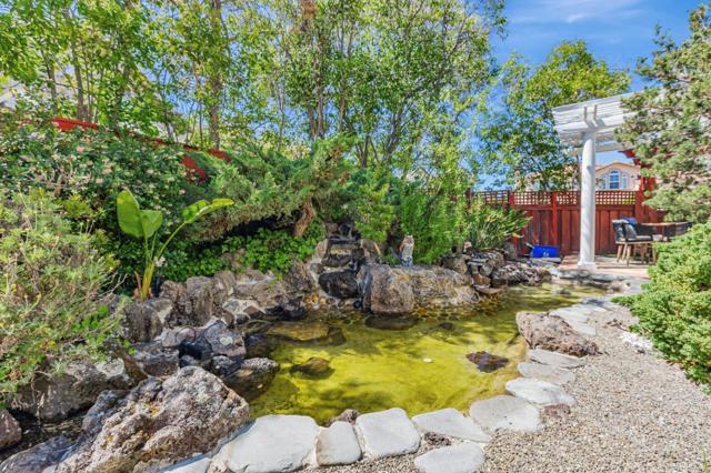 18898 Bellgrove Circle, Saratoga CA: https://media.crmls.org/mediaz/3df91064-b7dd-4dfd-97bd-c8a5c832b7cc.jpg