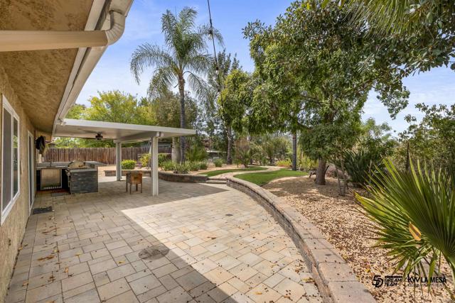 Detail Gallery Image 30 of 41 For 8195 Chaz Pl, La Mesa,  CA 91942 - 5 Beds | 3 Baths