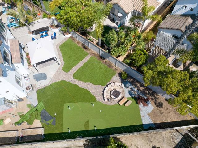 2490 Bear Rock Gln, Escondido CA: https://media.crmls.org/mediaz/3dfa2e4c-246f-410d-81b1-fd9a5b417cb7.jpg