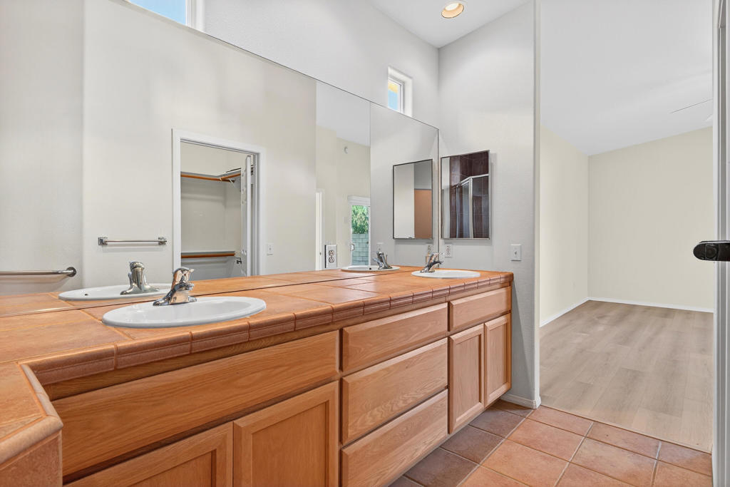 MLS #219139123PS image #15