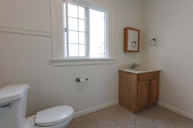 474 2nd Avenue, San Francisco CA: https://media.crmls.org/mediaz/3dfbc120-eddf-4b09-b6db-e92bf699e619.jpg