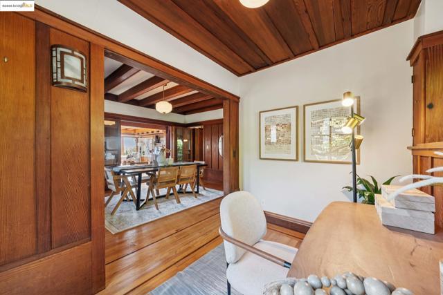 1309 Arch St, Berkeley CA: https://media.crmls.org/mediaz/3dffed95-8940-4738-bbbb-a95dce9d10ce.jpg