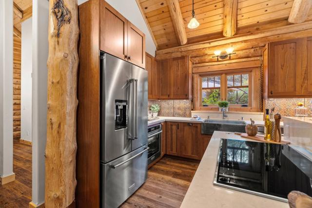 44 Pine Avenue, Mount Hermon CA: https://media.crmls.org/mediaz/3e00d76d-8343-4a23-b9e2-a7d39525e50f.jpg