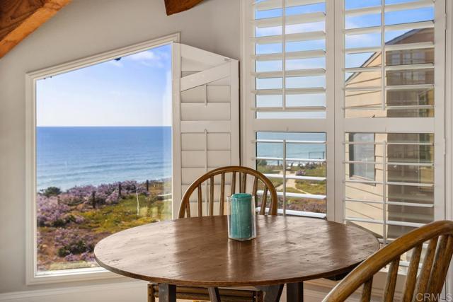 Detail Gallery Image 9 of 32 For 205 Helix Ave #67,  Solana Beach,  CA 92075 - 2 Beds | 2 Baths