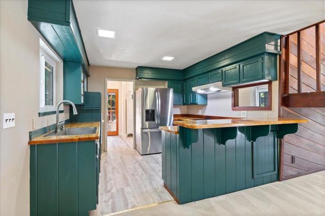 26000 Pierce Road, Los Gatos CA: https://media.crmls.org/mediaz/3e02c0e7-d1c9-4457-87bc-bf22fa74876e.jpg