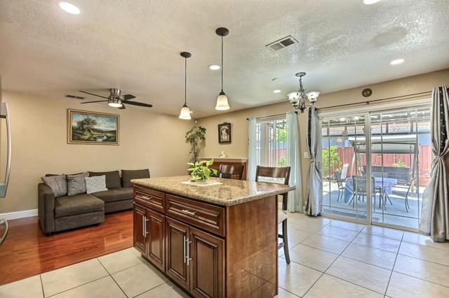 33456 Caliban Drive, Fremont CA: https://media.crmls.org/mediaz/3e02ed33-3219-4c67-9e54-1b7a9d3c832c.jpg
