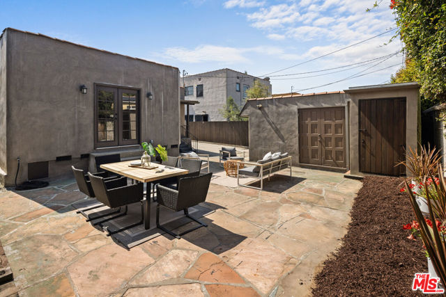 1307 Hauser Boulevard, Los Angeles CA: https://media.crmls.org/mediaz/3e04465f-4cab-434c-8049-6822597c86ce.jpg